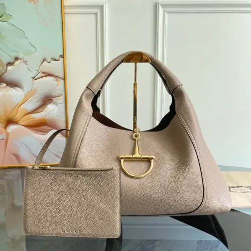 Gucci AAA Quality Handbags For Women #1420578
