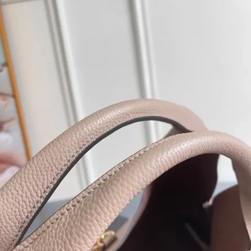 Cheap Gucci AAA Quality Handbags For Women #1420578 Replica Wholesale [$264.46 USD] [ITEM#1420578] on Replica Gucci AAA Quality Handbags