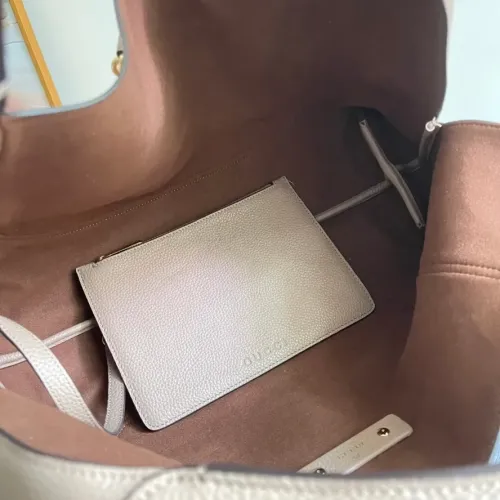 Cheap Gucci AAA Quality Handbags For Women #1420578 Replica Wholesale [$264.46 USD] [ITEM#1420578] on Replica Gucci AAA Quality Handbags