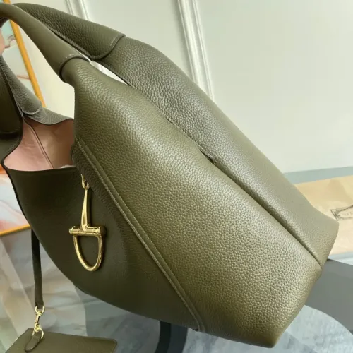 Cheap Gucci AAA Quality Handbags For Women #1420580 Replica Wholesale [$264.46 USD] [ITEM#1420580] on Replica Gucci AAA Quality Handbags