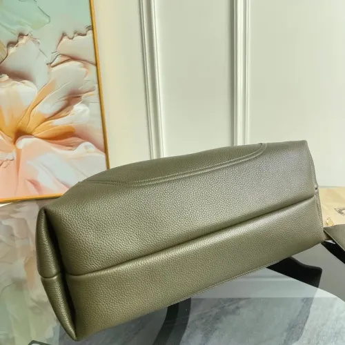 Cheap Gucci AAA Quality Handbags For Women #1420580 Replica Wholesale [$264.46 USD] [ITEM#1420580] on Replica Gucci AAA Quality Handbags