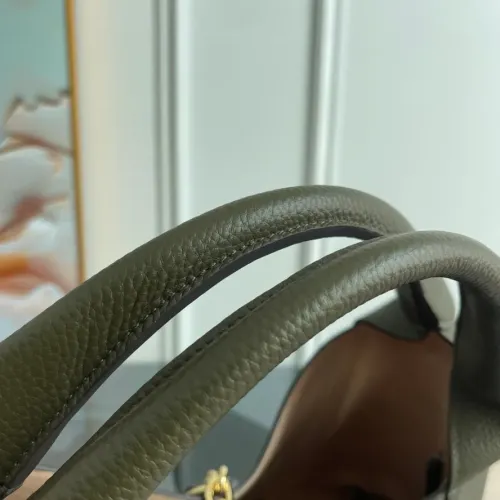 Cheap Gucci AAA Quality Handbags For Women #1420580 Replica Wholesale [$264.46 USD] [ITEM#1420580] on Replica Gucci AAA Quality Handbags