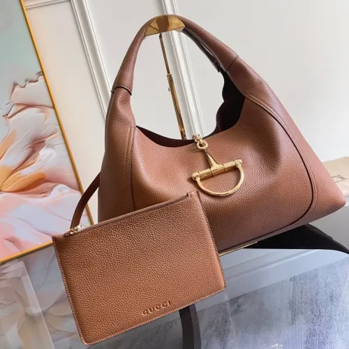 Cheap Gucci AAA Quality Handbags For Women #1420585 Replica Wholesale [$264.46 USD] [ITEM#1420585] on Replica Gucci AAA Quality Handbags
