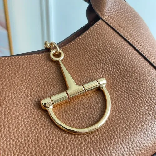 Cheap Gucci AAA Quality Handbags For Women #1420611 Replica Wholesale [$202.00 USD] [ITEM#1420611] on Replica Gucci AAA Quality Handbags