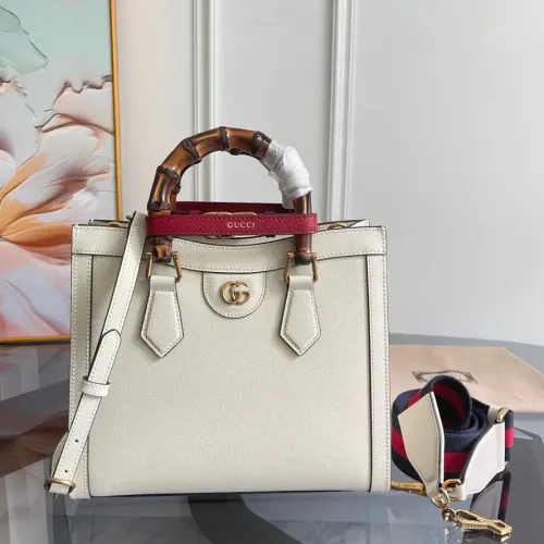 Gucci AAA Quality Handbags For Women #1420623