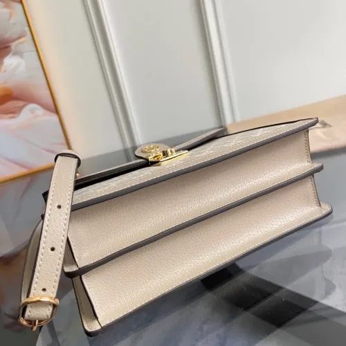 Cheap Gucci AAA Quality Handbags For Women #1420705 Replica Wholesale [$202.00 USD] [ITEM#1420705] on Replica Gucci AAA Quality Handbags