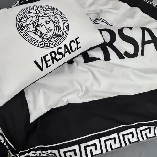 Cheap Versace Bedding #1421176 Replica Wholesale [$88.00 USD] [ITEM#1421176] on Replica Versace Bedding