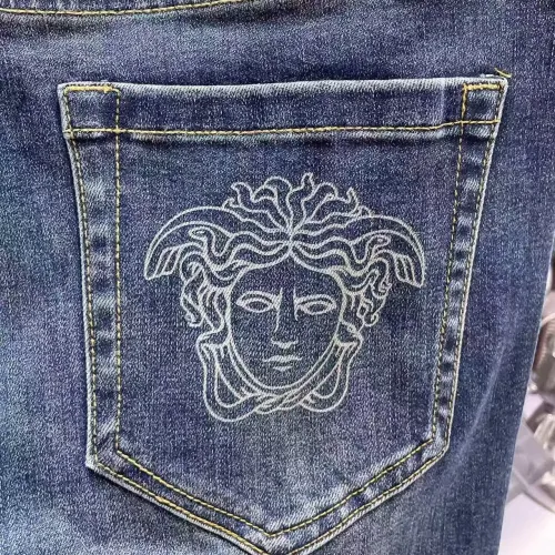 Cheap Versace Jeans For Men #1421207 Replica Wholesale [$68.00 USD] [ITEM#1421207] on Replica Versace Jeans
