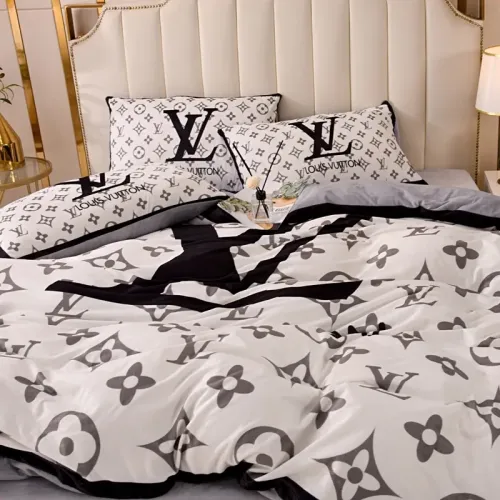 Cheap Louis Vuitton Bedding #1421524 Replica Wholesale [$88.00 USD] [ITEM#1421524] on Replica Louis Vuitton Bedding