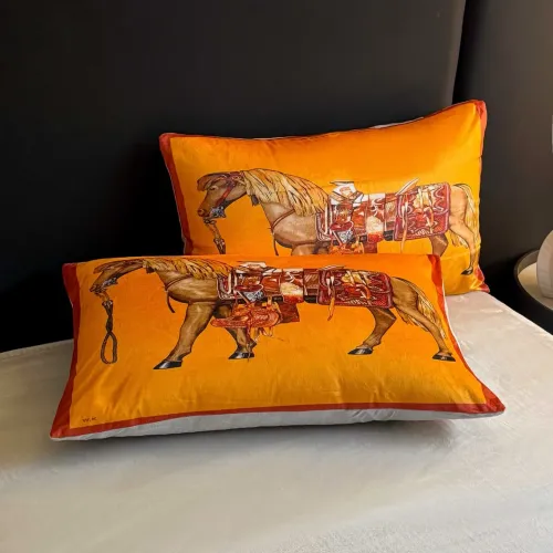 Cheap Hermes Bedding #1421585 Replica Wholesale [$88.00 USD] [ITEM#1421585] on Replica Hermes Bedding