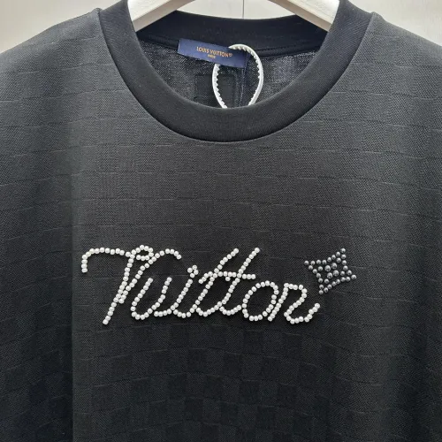 Cheap Louis Vuitton LV T-Shirts Short Sleeved For Unisex #1421860 Replica Wholesale [$72.00 USD] [ITEM#1421860] on Replica Louis Vuitton LV T-Shirts