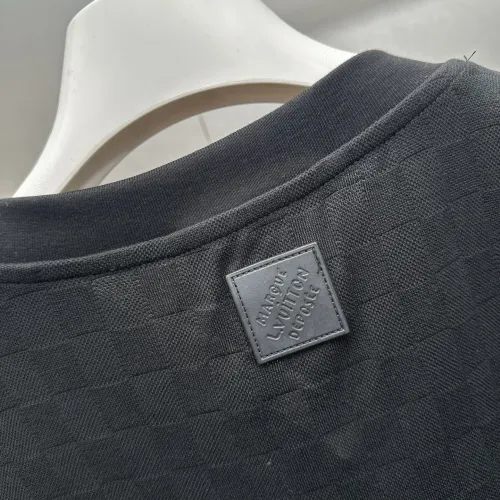 Cheap Louis Vuitton LV T-Shirts Short Sleeved For Unisex #1421860 Replica Wholesale [$72.00 USD] [ITEM#1421860] on Replica Louis Vuitton LV T-Shirts