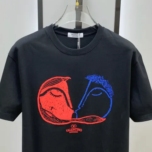 Cheap Valentino T-Shirts Short Sleeved For Men #1421872 Replica Wholesale [$68.00 USD] [ITEM#1421872] on Replica Valentino T-Shirts