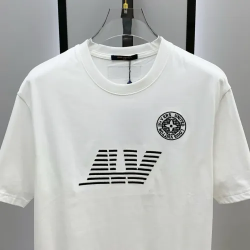 Cheap Louis Vuitton LV T-Shirts Short Sleeved For Men #1421879 Replica Wholesale [$68.00 USD] [ITEM#1421879] on Replica Louis Vuitton LV T-Shirts