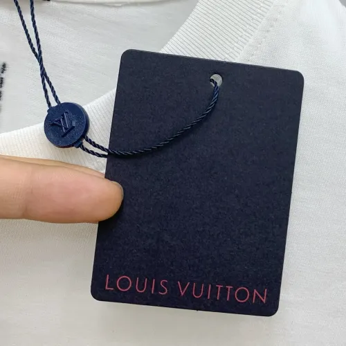 Cheap Louis Vuitton LV T-Shirts Short Sleeved For Men #1421881 Replica Wholesale [$68.00 USD] [ITEM#1421881] on Replica Louis Vuitton LV T-Shirts