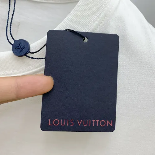 Cheap Louis Vuitton LV T-Shirts Short Sleeved For Men #1421885 Replica Wholesale [$68.00 USD] [ITEM#1421885] on Replica Louis Vuitton LV T-Shirts