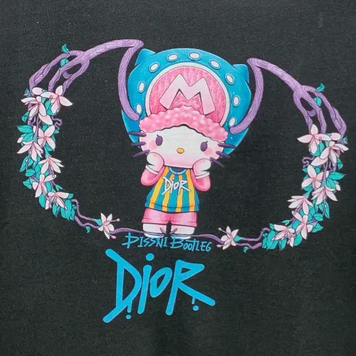 Cheap Christian Dior T-Shirts Short Sleeved For Men #1421902 Replica Wholesale [$68.00 USD] [ITEM#1421902] on Replica Christian Dior T-Shirts