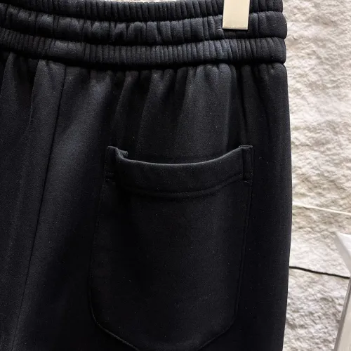 Cheap Louis Vuitton LV Pants For Men #1421992 Replica Wholesale [$76.00 USD] [ITEM#1421992] on Replica Louis Vuitton LV Pants