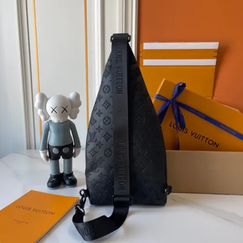 Cheap Louis Vuitton AAA Man Messenger Bags #1422132 Replica Wholesale [$92.00 USD] [ITEM#1422132] on Replica Louis Vuitton AAA Man Messenger Bags