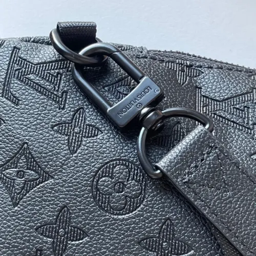 Cheap Louis Vuitton AAA Man Messenger Bags #1422132 Replica Wholesale [$92.00 USD] [ITEM#1422132] on Replica Louis Vuitton AAA Man Messenger Bags