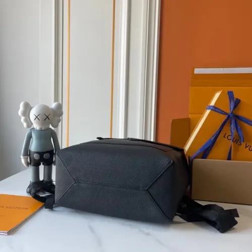 Cheap Louis Vuitton LV AAA Man Backpacks #1422137 Replica Wholesale [$112.00 USD] [ITEM#1422137] on Replica Louis Vuitton LV AAA Man Backpacks
