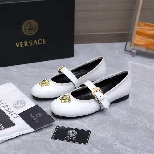 Versace Flat Shoes For Women #1422329