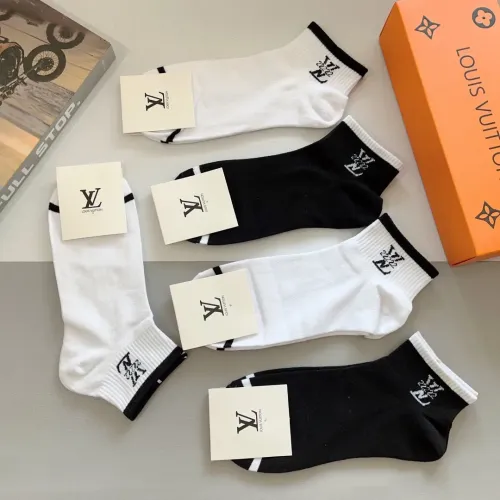 Cheap Louis Vuitton LV Socks #1422366 Replica Wholesale [$27.00 USD] [ITEM#1422366] on Replica Louis Vuitton LV Socks