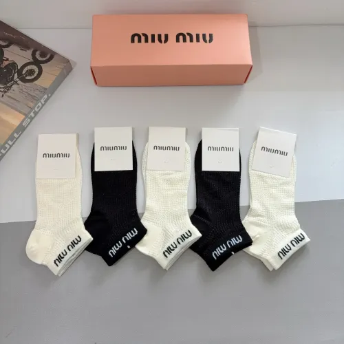 Cheap MIU MIU Socks #1422368 Replica Wholesale [$27.00 USD] [ITEM#1422368] on Replica MIU MIU Socks