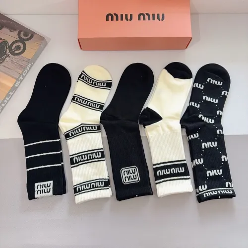 Cheap MIU MIU Socks #1422369 Replica Wholesale [$29.00 USD] [ITEM#1422369] on Replica MIU MIU Socks
