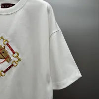 Cheap Gucci T-Shirts Short Sleeved For Unisex #1418409 Replica Wholesale [$48.00 USD] [ITEM#1418409] on Replica Gucci T-Shirts