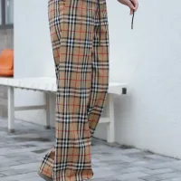 Cheap Burberry Pants For Women #1419569 Replica Wholesale [$72.00 USD] [ITEM#1419569] on Replica Burberry Pants