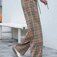 Cheap Burberry Pants For Women #1419569 Replica Wholesale [$72.00 USD] [ITEM#1419569] on Replica Burberry Pants