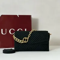 Cheap Gucci AAA Quality Shoulder Bags For Women #1420184 Replica Wholesale [$235.00 USD] [ITEM#1420184] on Replica Gucci AAA Quality Shoulder Bags