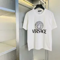 Cheap Versace T-Shirts Short Sleeved For Unisex #1420209 Replica Wholesale [$27.00 USD] [ITEM#1420209] on Replica Versace T-Shirts