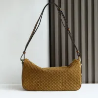 Cheap Gucci AAA Quality Shoulder Bags For Women #1420356 Replica Wholesale [$182.00 USD] [ITEM#1420356] on Replica Gucci AAA Quality Shoulder Bags