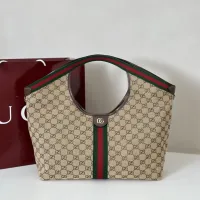 Cheap Gucci AAA Quality Handbags For Women #1420362 Replica Wholesale [$170.00 USD] [ITEM#1420362] on Replica Gucci AAA Quality Handbags