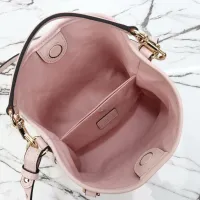 Cheap Gucci AAA Quality Handbags For Women #1420470 Replica Wholesale [$140.00 USD] [ITEM#1420470] on Replica Gucci AAA Quality Handbags