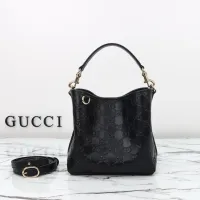 Cheap Gucci AAA Quality Handbags For Women #1420478 Replica Wholesale [$170.00 USD] [ITEM#1420478] on Replica Gucci AAA Quality Handbags