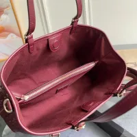 Cheap Gucci AAA Quality Shoulder Bags For Women #1420533 Replica Wholesale [$202.00 USD] [ITEM#1420533] on Replica Gucci AAA Quality Shoulder Bags