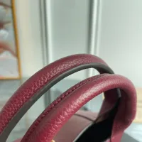 Cheap Gucci AAA Quality Handbags For Women #1420601 Replica Wholesale [$202.00 USD] [ITEM#1420601] on Replica Gucci AAA Quality Handbags