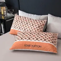 Cheap Louis Vuitton Bedding #1421529 Replica Wholesale [$88.00 USD] [ITEM#1421529] on Replica Louis Vuitton Bedding