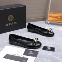 Cheap Versace Flat Shoes For Women #1422326 Replica Wholesale [$118.00 USD] [ITEM#1422326] on Replica Versace Flat Shoes