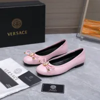 Cheap Versace Flat Shoes For Women #1422327 Replica Wholesale [$118.00 USD] [ITEM#1422327] on Replica Versace Flat Shoes