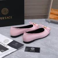 Cheap Versace Flat Shoes For Women #1422327 Replica Wholesale [$118.00 USD] [ITEM#1422327] on Replica Versace Flat Shoes