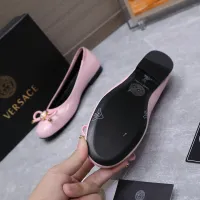 Cheap Versace Flat Shoes For Women #1422327 Replica Wholesale [$118.00 USD] [ITEM#1422327] on Replica Versace Flat Shoes