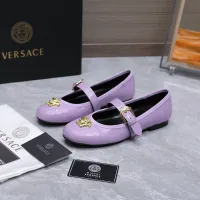 Cheap Versace Flat Shoes For Women #1422330 Replica Wholesale [$118.00 USD] [ITEM#1422330] on Replica Versace Flat Shoes