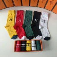 Cheap Hermes Socks #1422389 Replica Wholesale [$29.00 USD] [ITEM#1422389] on Replica Hermes Socks