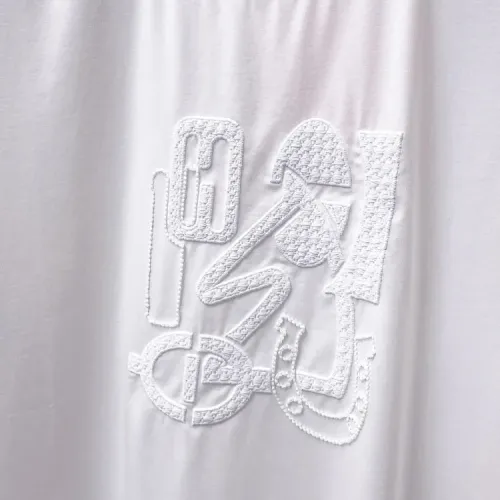 Cheap Hermes T-Shirts Short Sleeved For Men #1422459 Replica Wholesale [$45.00 USD] [ITEM#1422459] on Replica Hermes T-Shirts