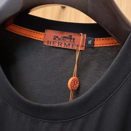 Cheap Hermes T-Shirts Short Sleeved For Men #1422462 Replica Wholesale [$45.00 USD] [ITEM#1422462] on Replica Hermes T-Shirts