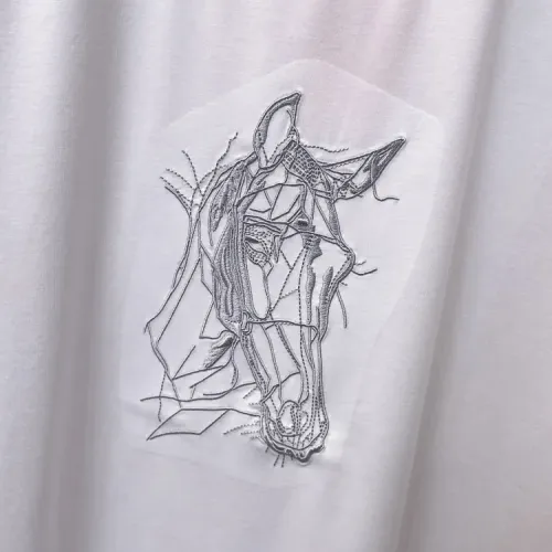 Cheap Hermes T-Shirts Short Sleeved For Men #1422464 Replica Wholesale [$45.00 USD] [ITEM#1422464] on Replica Hermes T-Shirts